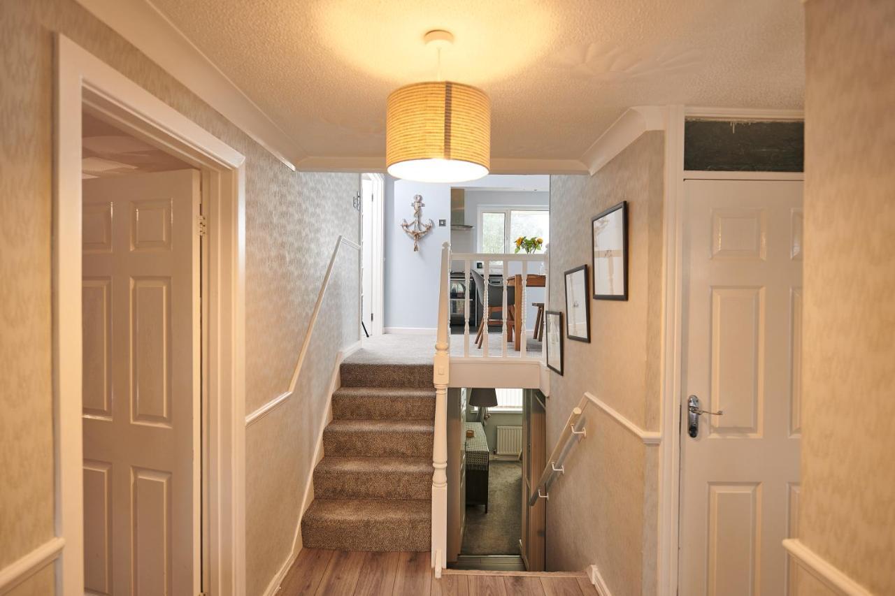 Sea Gem- Beautiful Family Home With Stunning Sea Views & Garden Tenby Εξωτερικό φωτογραφία